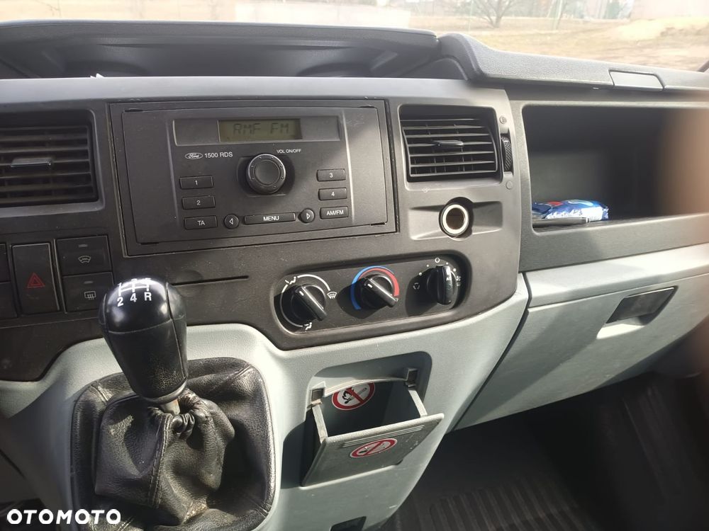 Ford Transit - 6