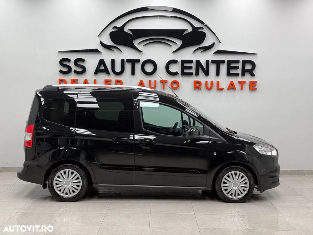 Ford Tourneo Courier 1.0 EcoBoost Titanium - 9