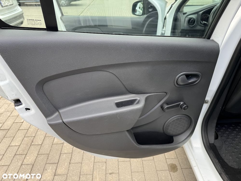 Dacia Logan 1.2 16V Laureate - 20