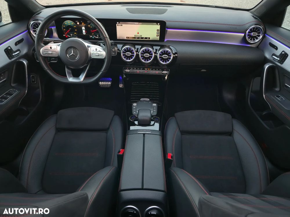 Mercedes-Benz CLA 200 7G-DCT AMG Line Advanced Plus - 28