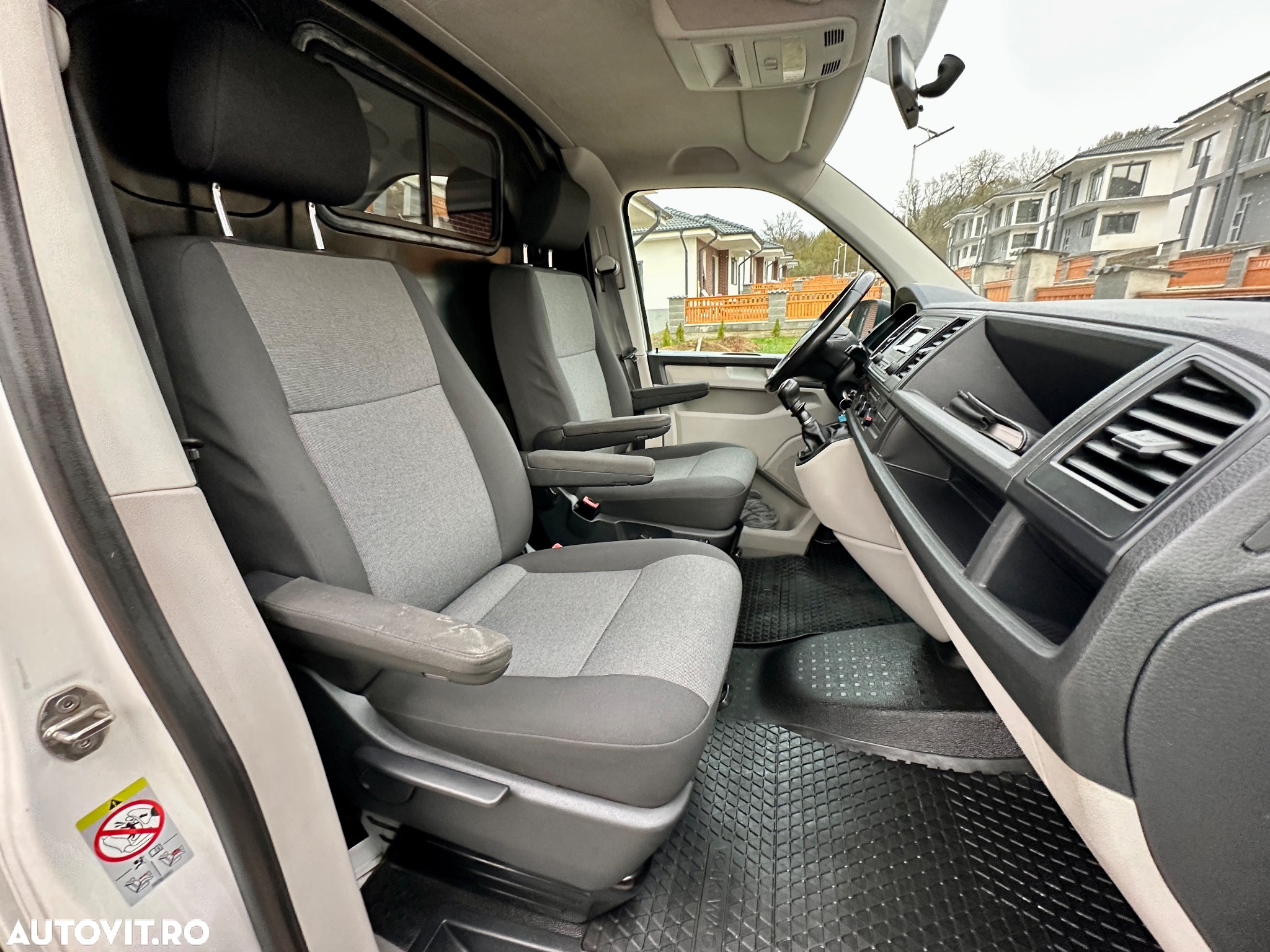 Volkswagen TRANSPORTER 6 - 19