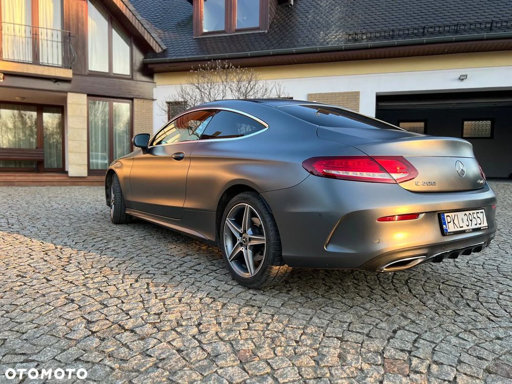 Mercedes-Benz Klasa C 200 4-Matic 9G-Tronic - 10