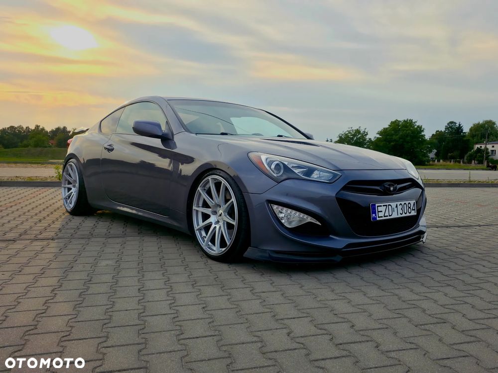 Hyundai Genesis Coupe 3.8 V6 - 1