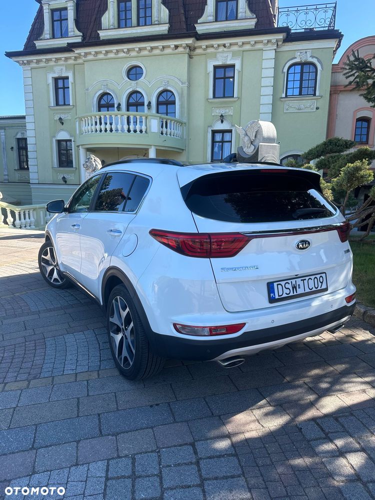 Kia Sportage 2,0 CRDI AWD GT Line - 5