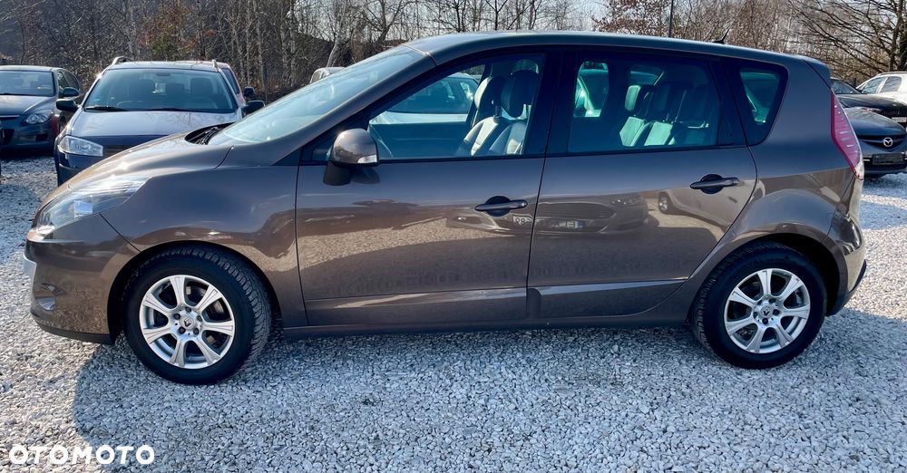 Renault Scenic 2.0 16V 140 CVT Dynamique - 15