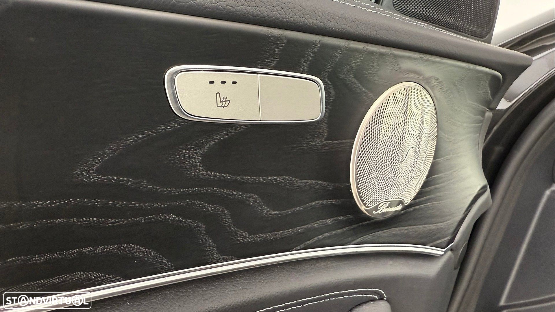 Mercedes-Benz E 300 de AMG Line - 25