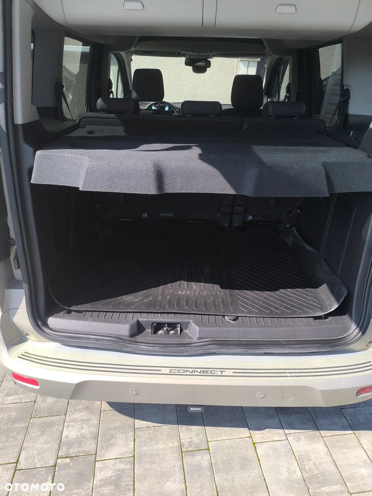 Ford Tourneo Connect 1.5 TDCi Titanium - 16