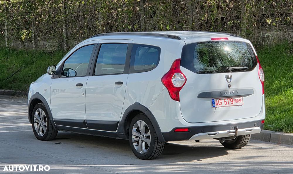 Dacia Lodgy TCe 115 Stepway - 11