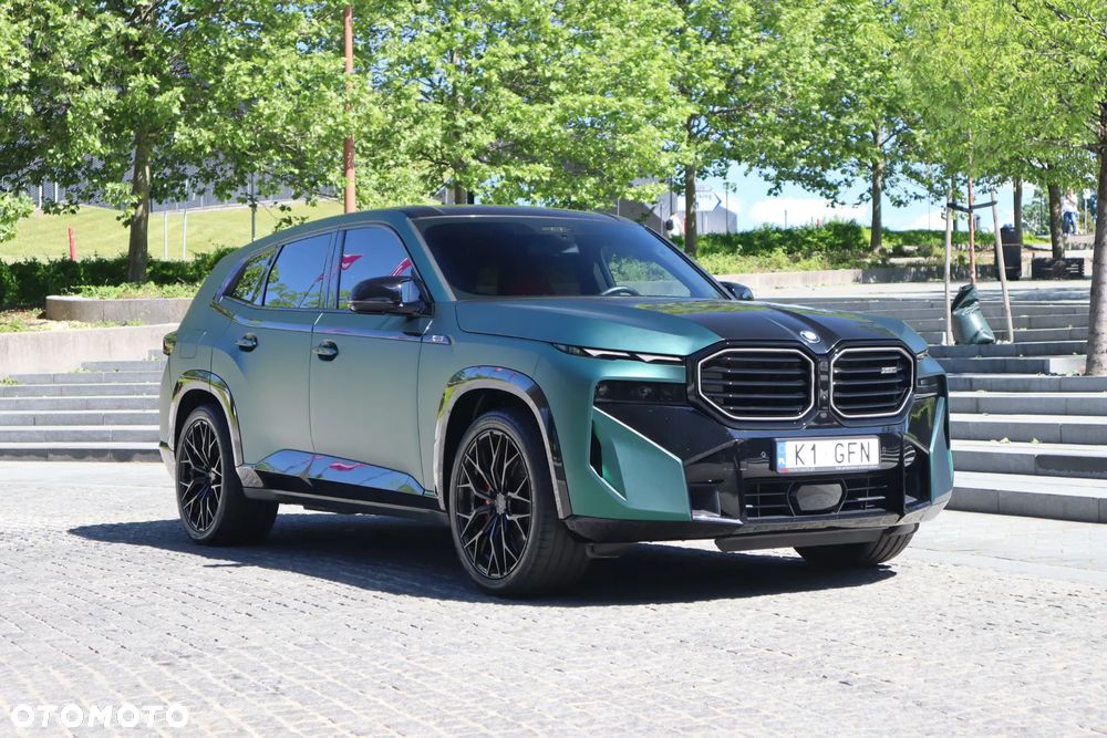 BMW XM