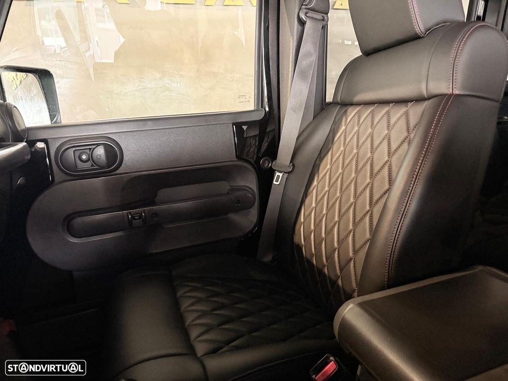 Jeep Wrangler - 21