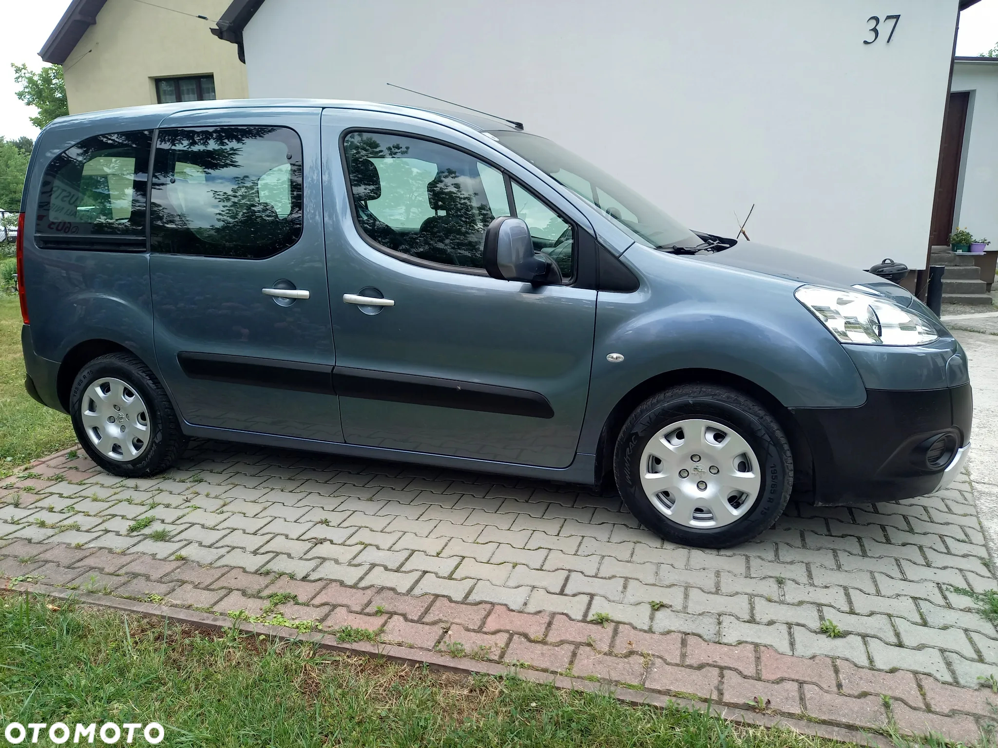 Peugeot Partner 1.6 e-HDi STT Active - 16