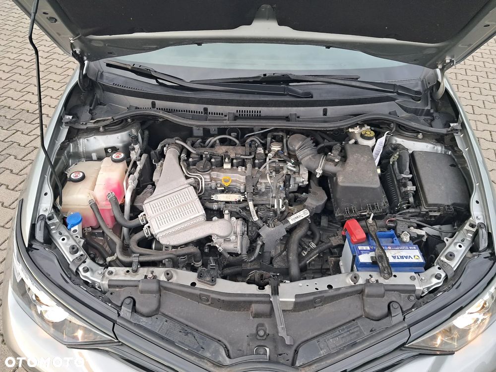 Toyota Auris 1.2 Turbo Team Deutschland - 3