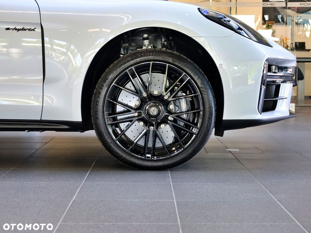 Porsche Panamera - 11