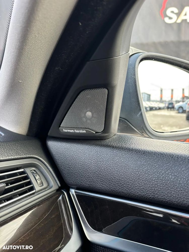 BMW Seria 5 520d - 19