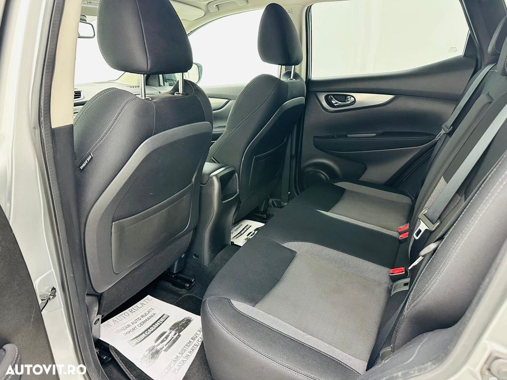 Nissan Qashqai 1.2 DIG-T Start/Stop N-Connecta - 12