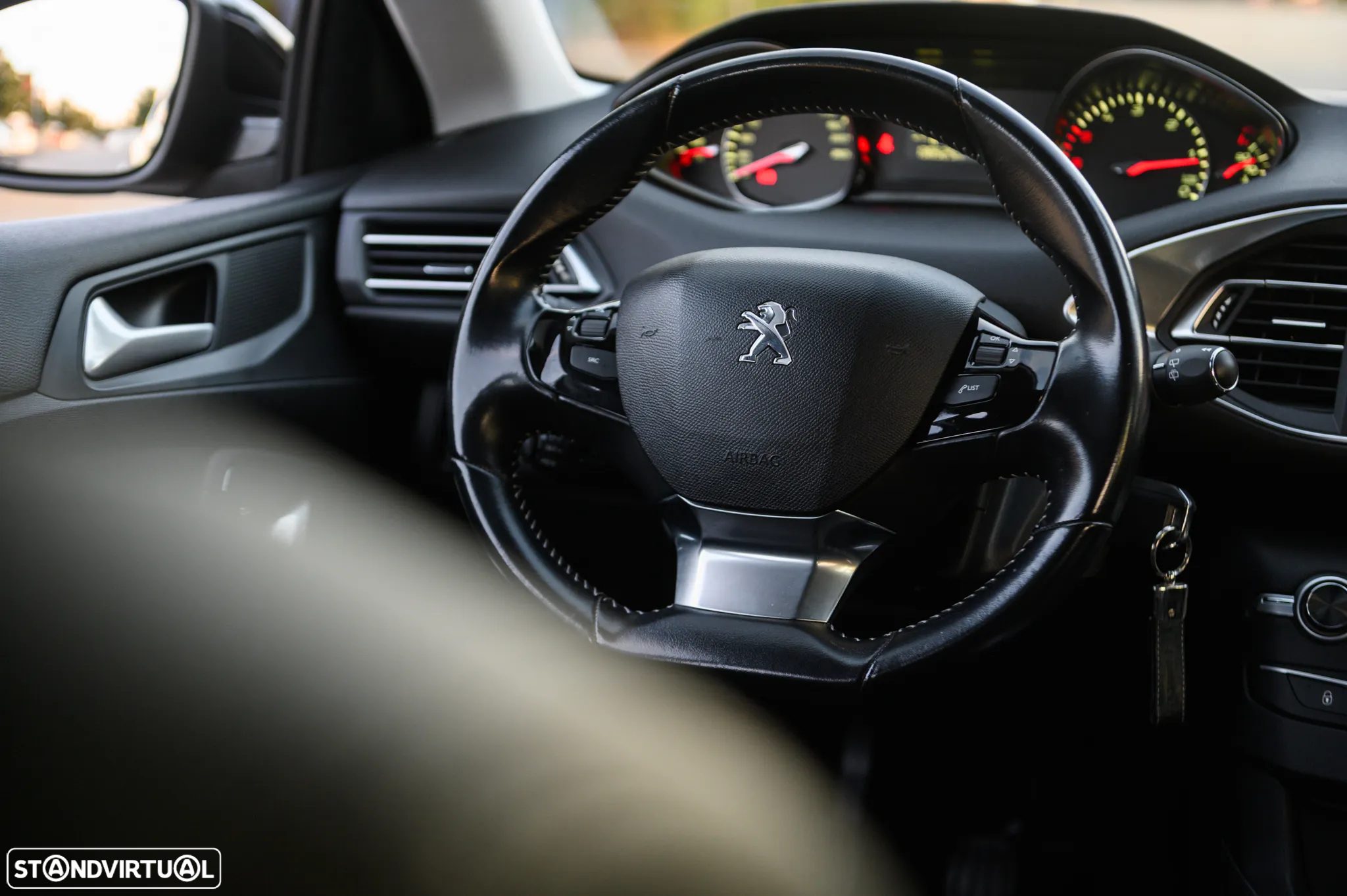 Peugeot 308 2.0 BlueHDi Allure J17 - 39