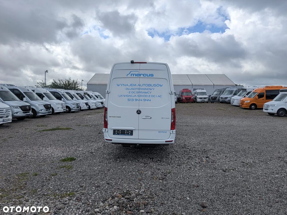 Mercedes-Benz Sprinter 517 - 5