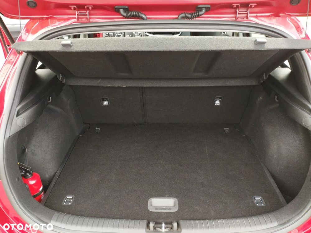 Kia Ceed 1.5 T-GDI M - 17