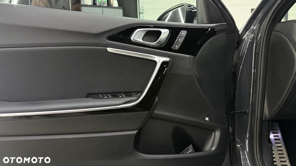 Kia XCeed 1.5 T-GDI GT-Line DCT - 16