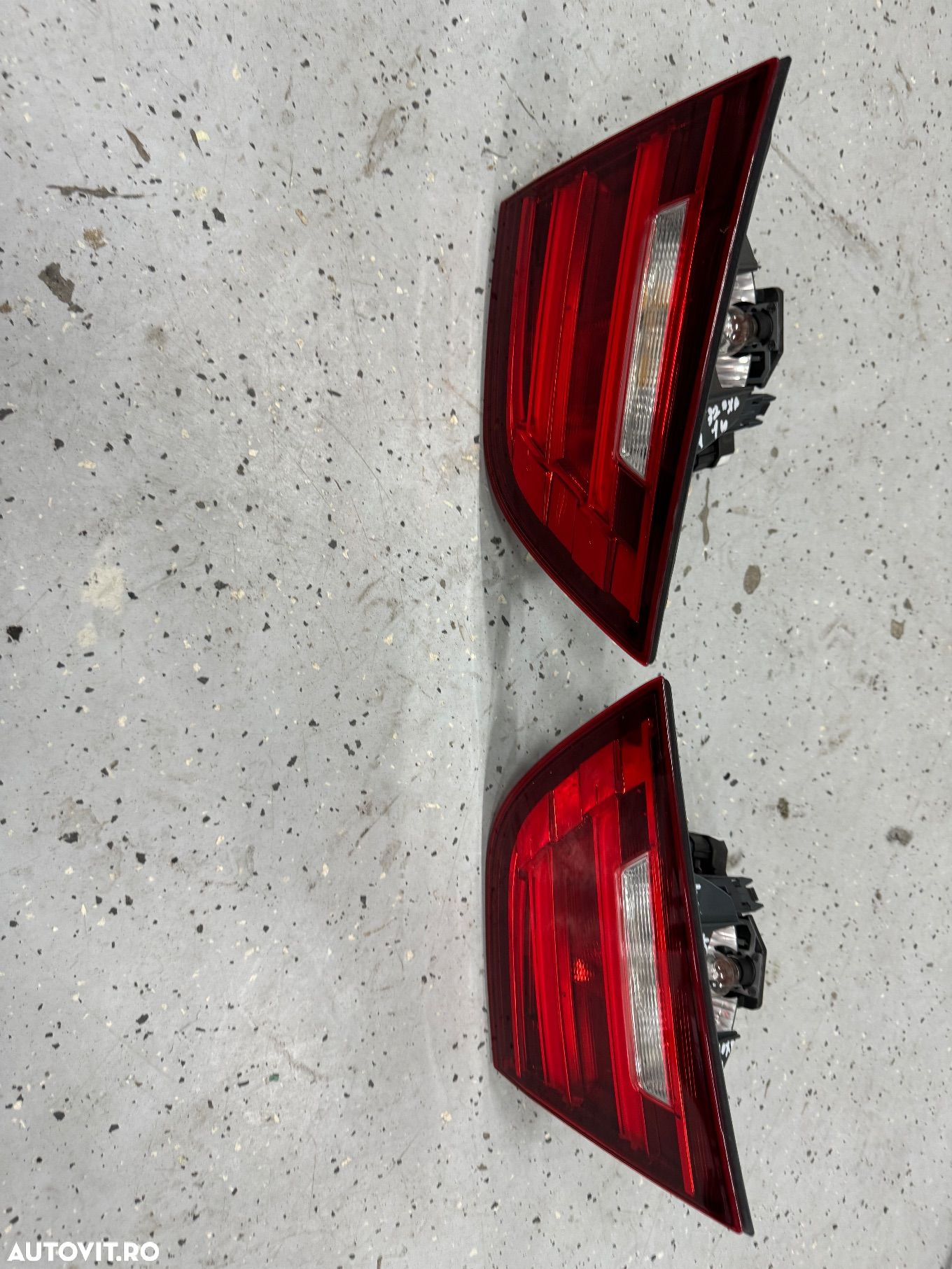 Stop tripla de pe haion bmw seria 3 GT F34 - 1