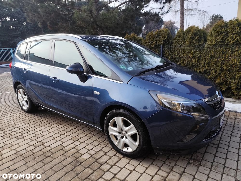 Opel Zafira - 2