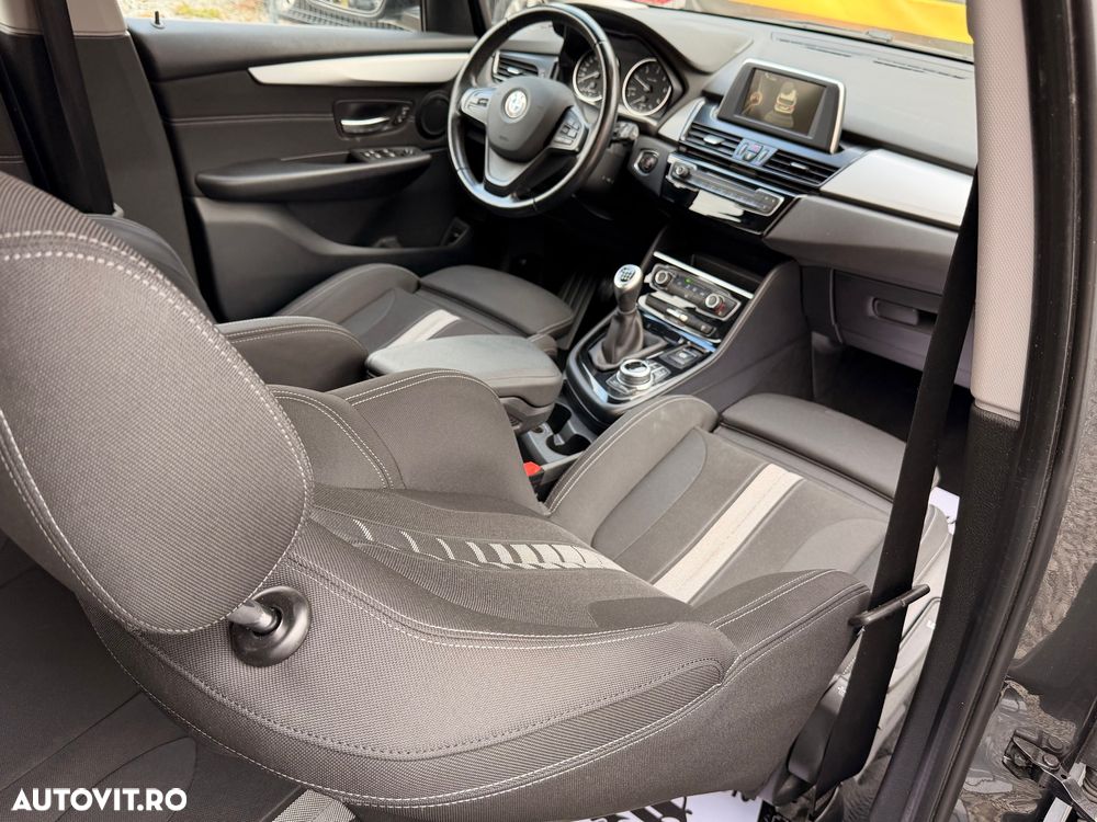 BMW Seria 2 216d Luxury Line - 21