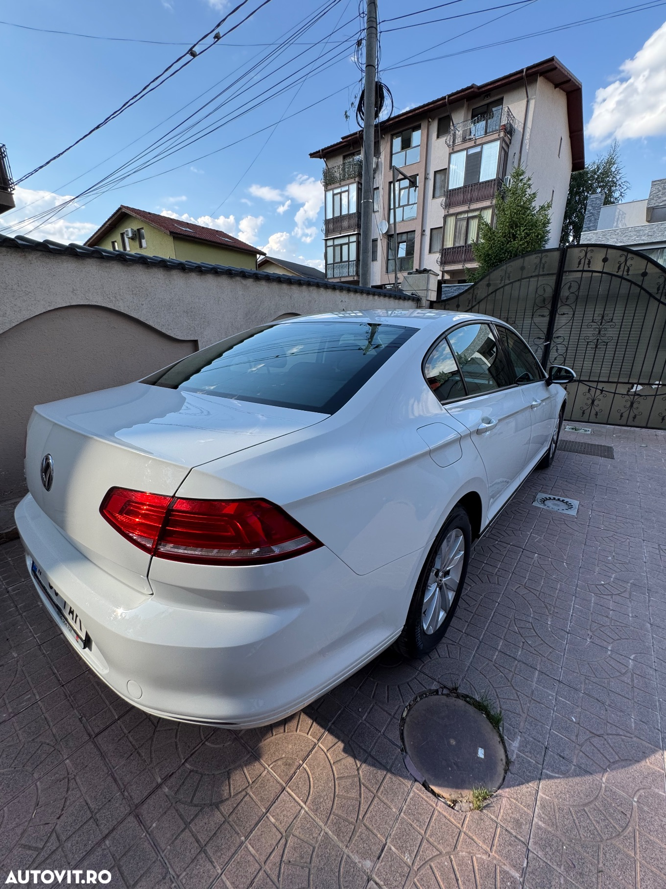 Volkswagen Passat - 15