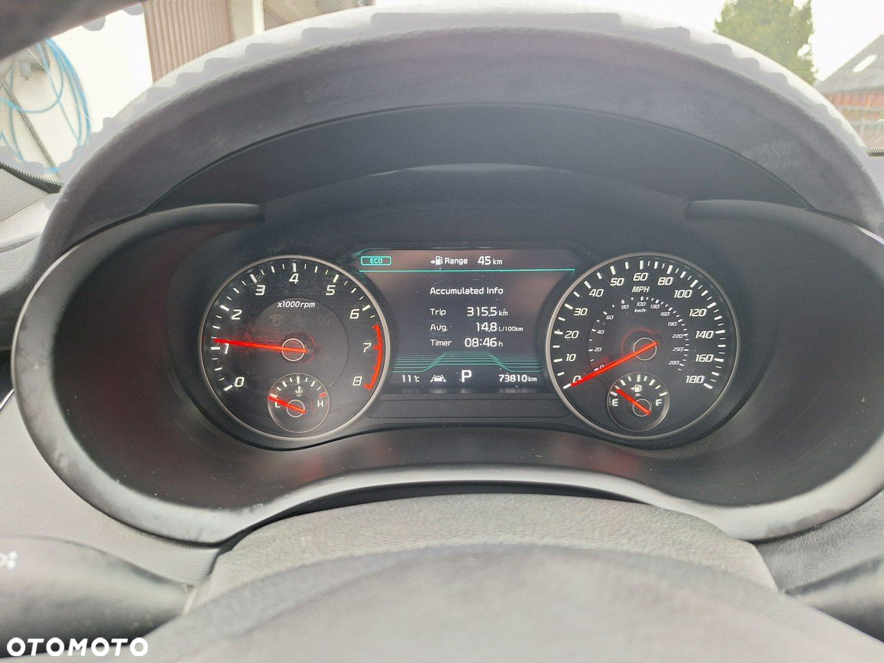 Kia Stinger - 11