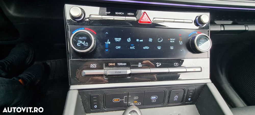 Hyundai Santa Fe 1.6 l 252 CP 4WD 6AT 7 locuri PHEV Calligraphy - 12