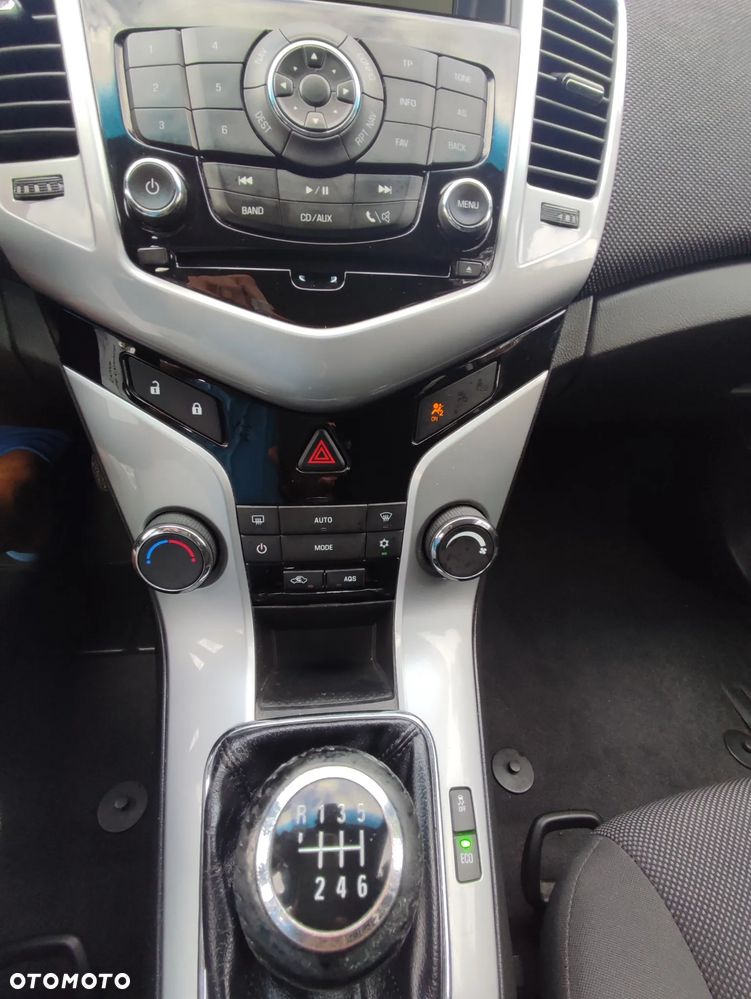 Chevrolet Cruze 1.4T LTZ+ - 15