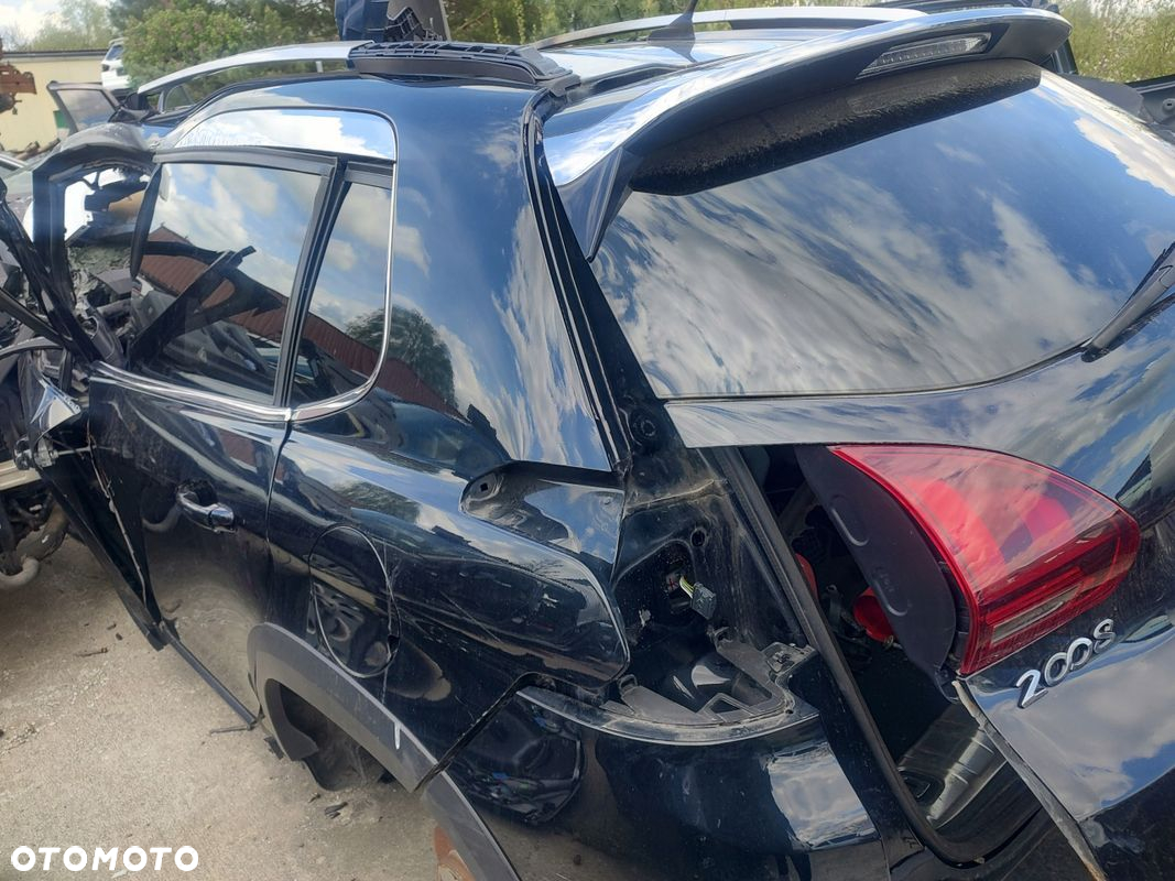 PEUGEOT 2008 BŁOTNIK TYŁ LEWY PRAWY 2018 - 2