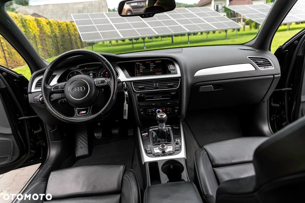 Audi A4 Avant 2.0 TDI DPF S line Sportpaket - 36