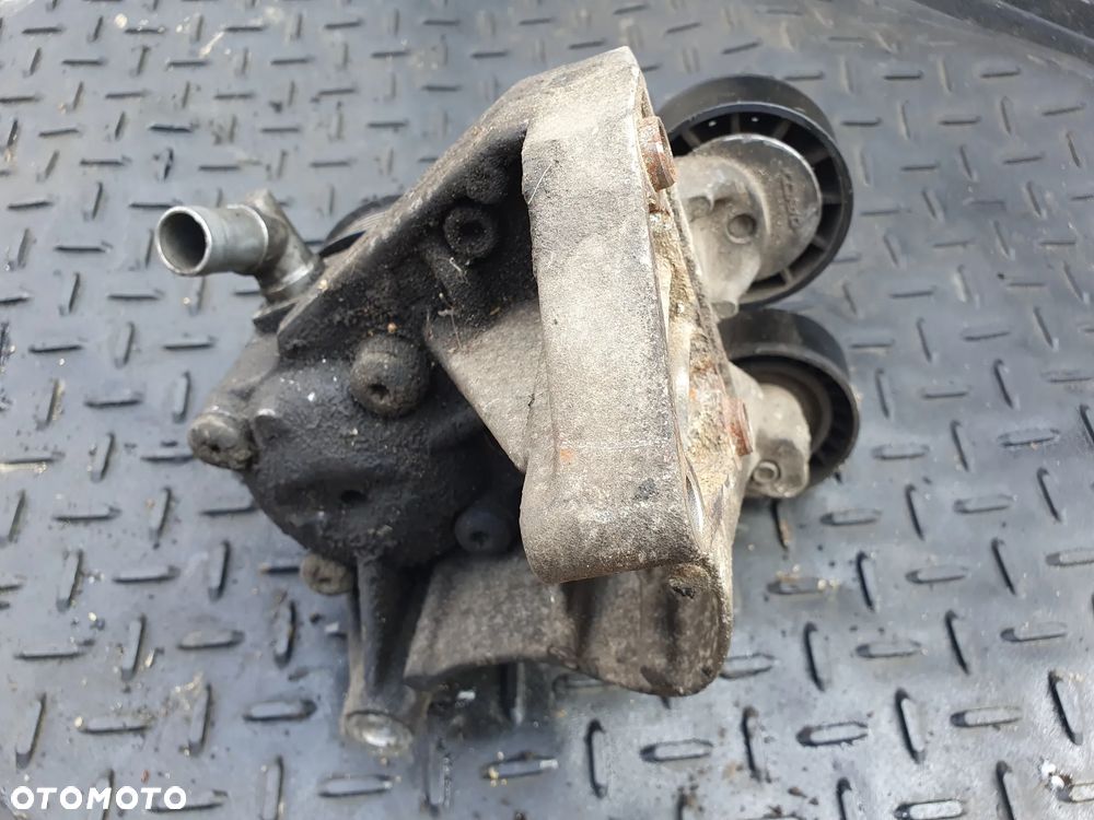 IVECO DAILY 3 POMPA WSPOMAGANIA 7611332124 POSIADAM 2SZT - 2