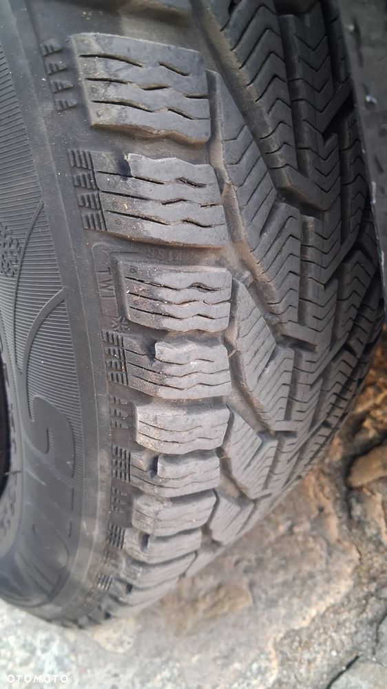 Na części VOLVO V50 (545) SILNIK 2.0 D 136KM Kod silnika: D4204T lakier 452-46 skrzynia maska zderzak drzwi klapa szyba fotel kanapa lusterko lampa deska GWARANCJA !!! Przód Tył Zestaw Komplet Drzwi Klapa Zderzak Błotnik Maska Grill Atrapa Szyba Pas Lampa Lusterko Boczki Fotel Kanapa Kokpit Deska Rozdzielcza Przełącznik Włącznik Sterownik Przewody Wiązka Instalacja Moduł Komputer Czujnik Listwa Pompa Alternator Wtryski Głowica Rozrusznik Kompresor Sprzęgło Dwumas Silnik  Skrzynia ABS Klimatyzacji Paliwa Wspomagania Kolektor Turbina Przepustnica Zawór Chłodnica Koło Hak Belka Sanki Zawieszenie Mcpherson Półoś Amortyzator Wydech Tłumik Zacisk Most - 12