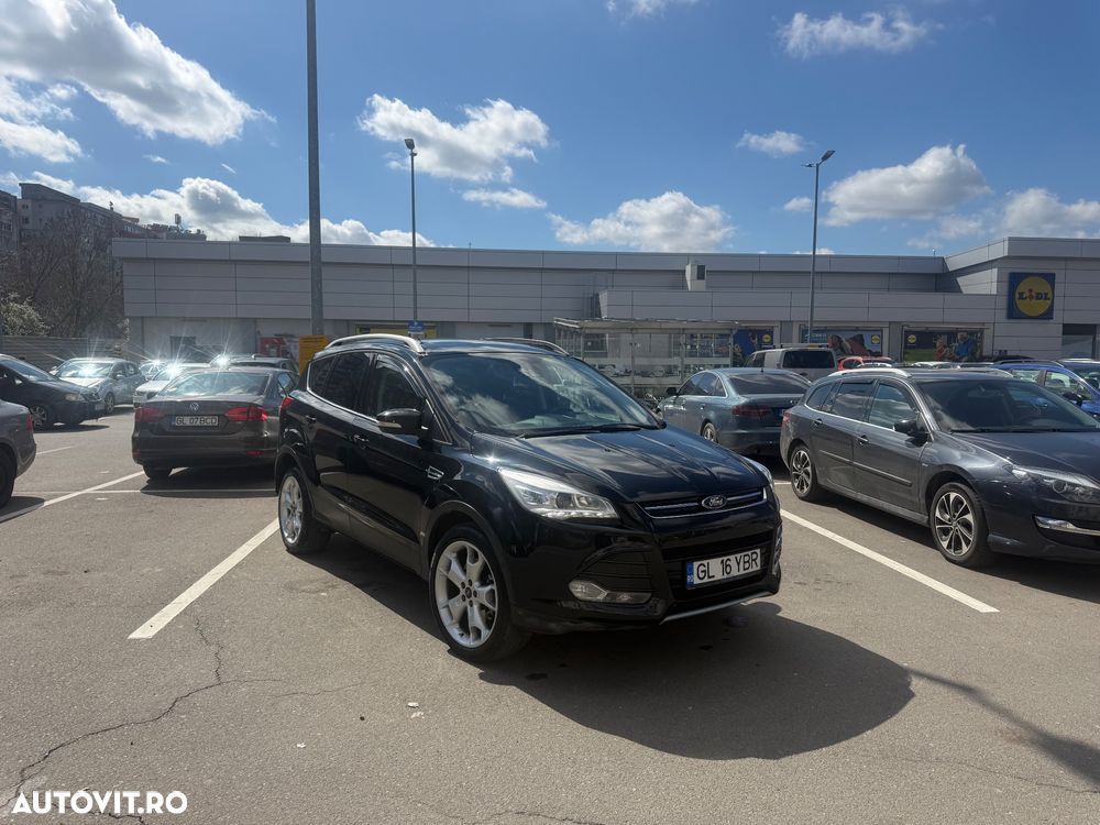 Ford Kuga 2.0 TDCi Powershift 4WD Titanium - 1
