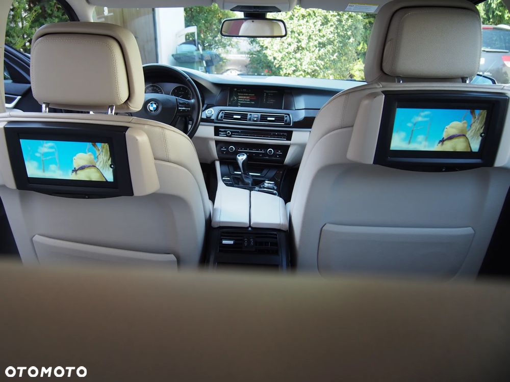 BMW Seria 5 520d Luxury Line - 23