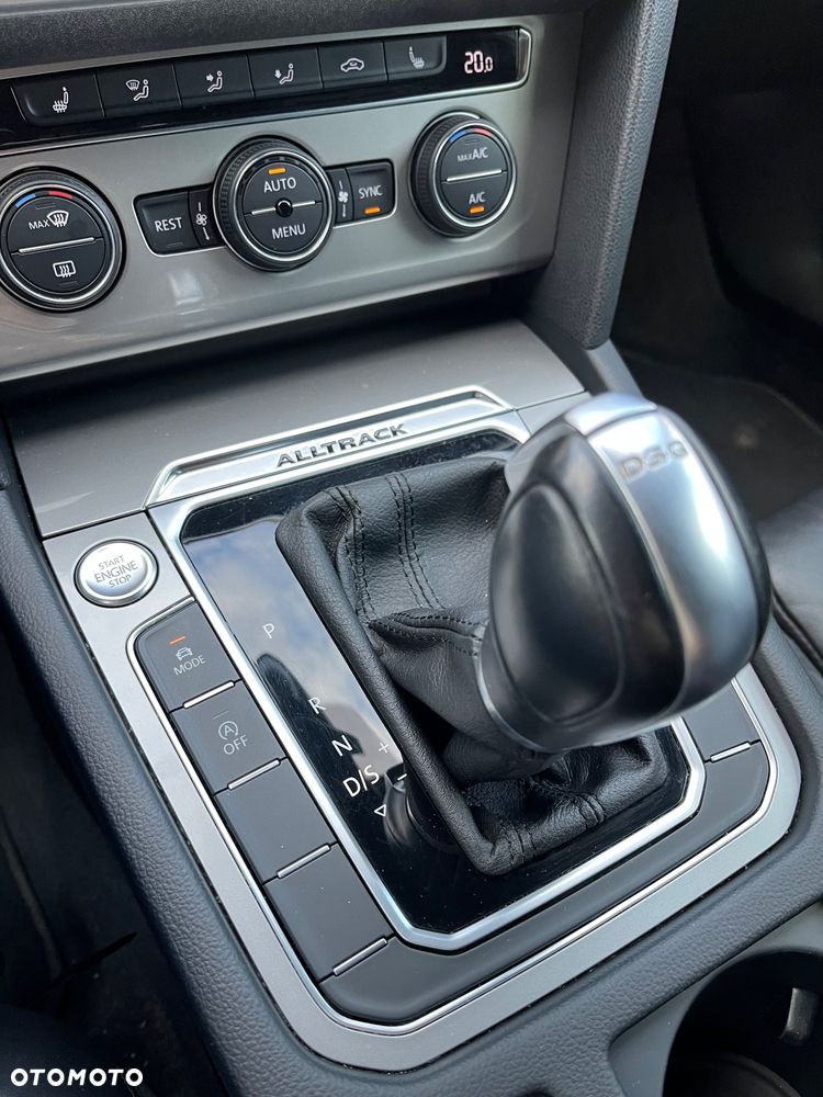 Volkswagen Passat Alltrack - 33