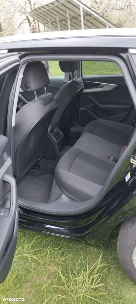 Audi A4 Avant 2.0 TDI S tronic - 13