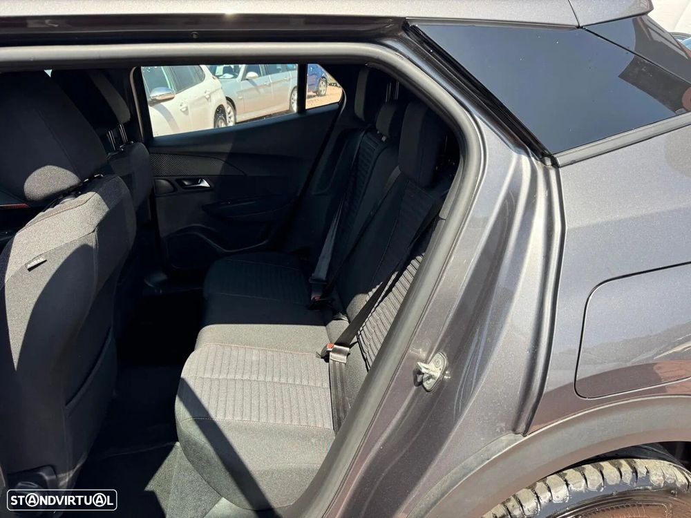 Peugeot 2008 PureTech 110 GPF Stop&Start EAT6 Active - 9