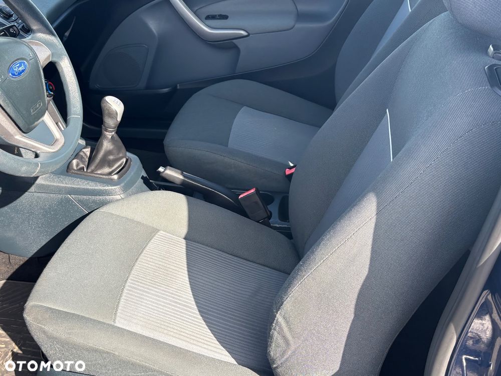 Ford Fiesta 1.25 Trend - 13