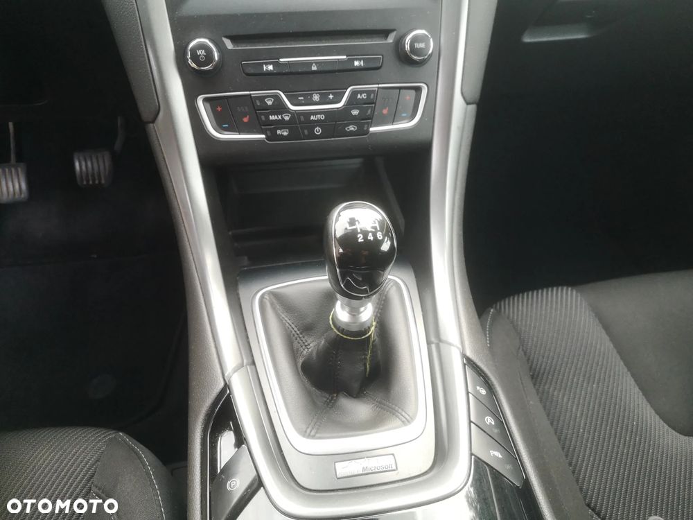 Ford Mondeo 2.0 TDCi STart-Stopp Titanium - 14