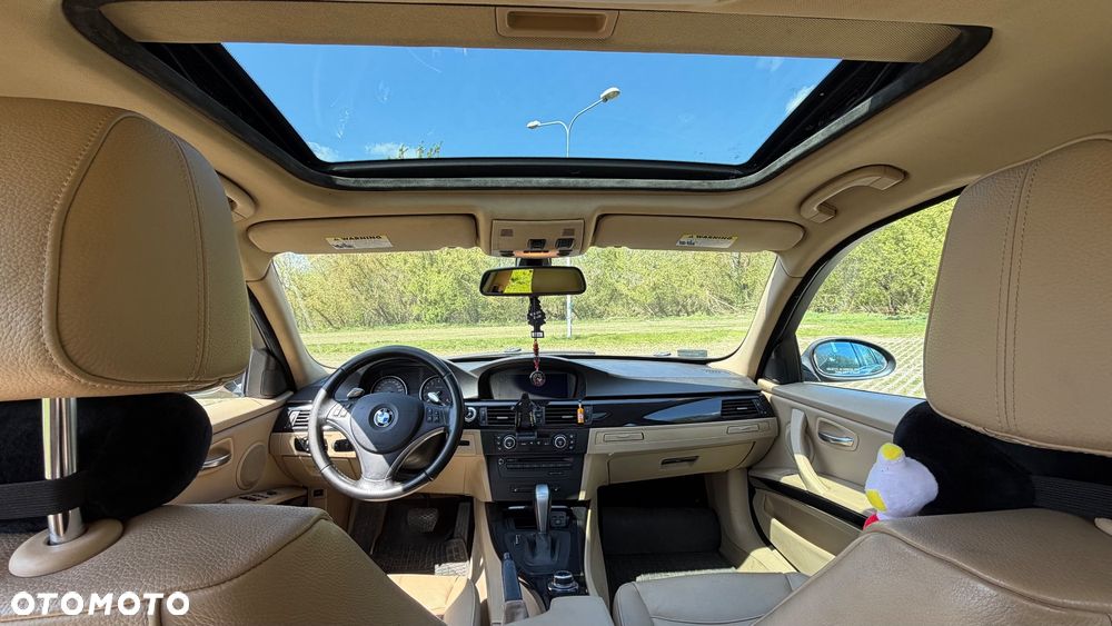 BMW Seria 3 335i - 10