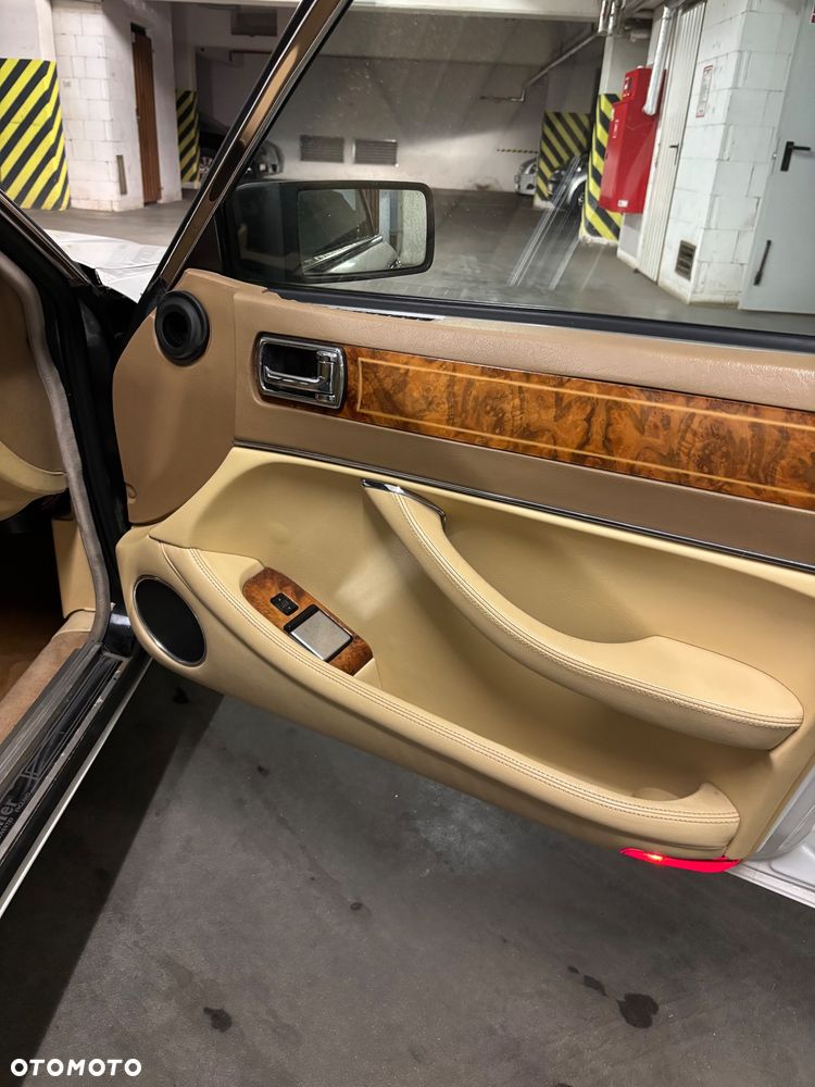 Jaguar Daimler - 9