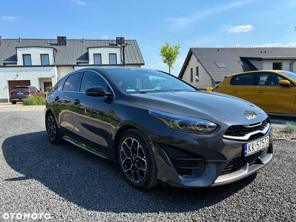 Kia ProCeed - 11
