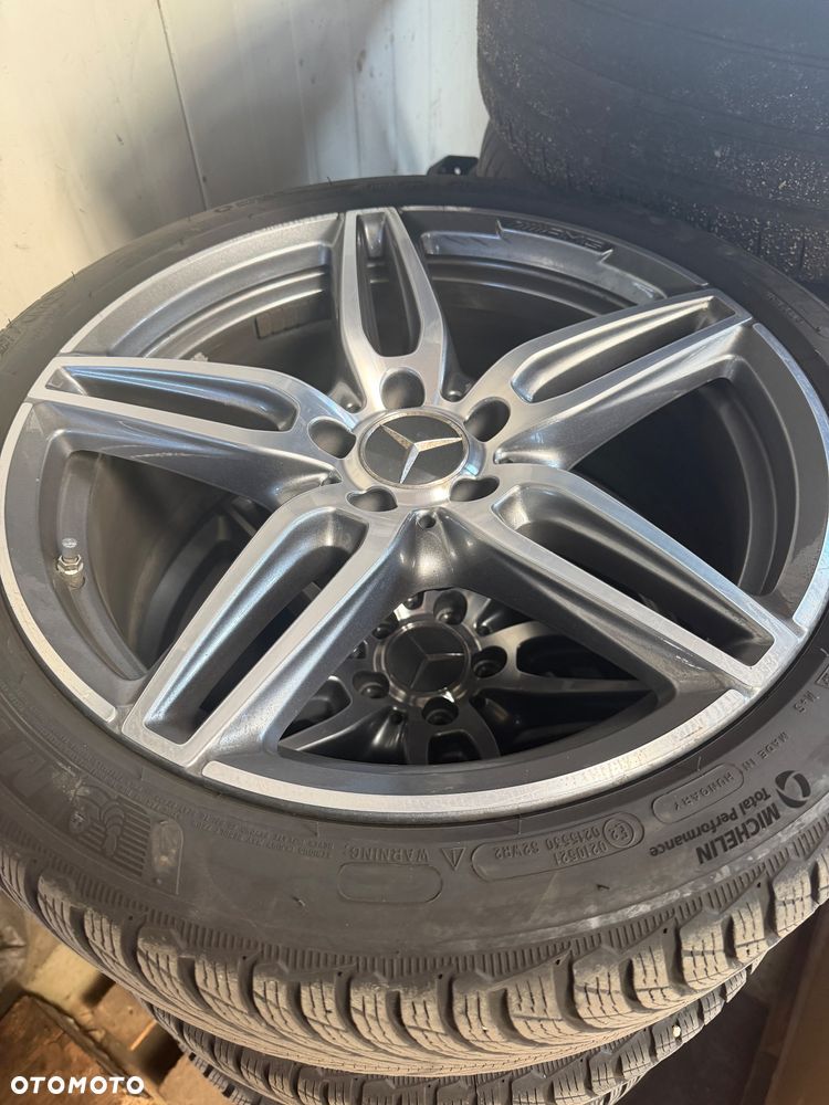 Mercedes-Benz Klasa E AMG 53 4-Matic+ - 13