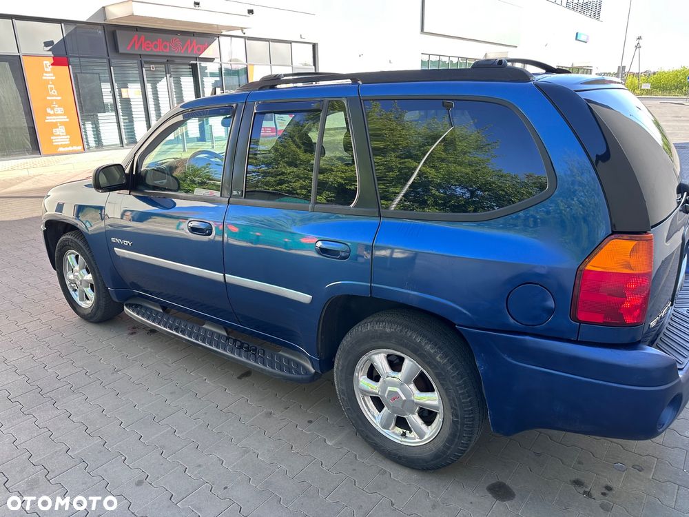 GMC Envoy - 4