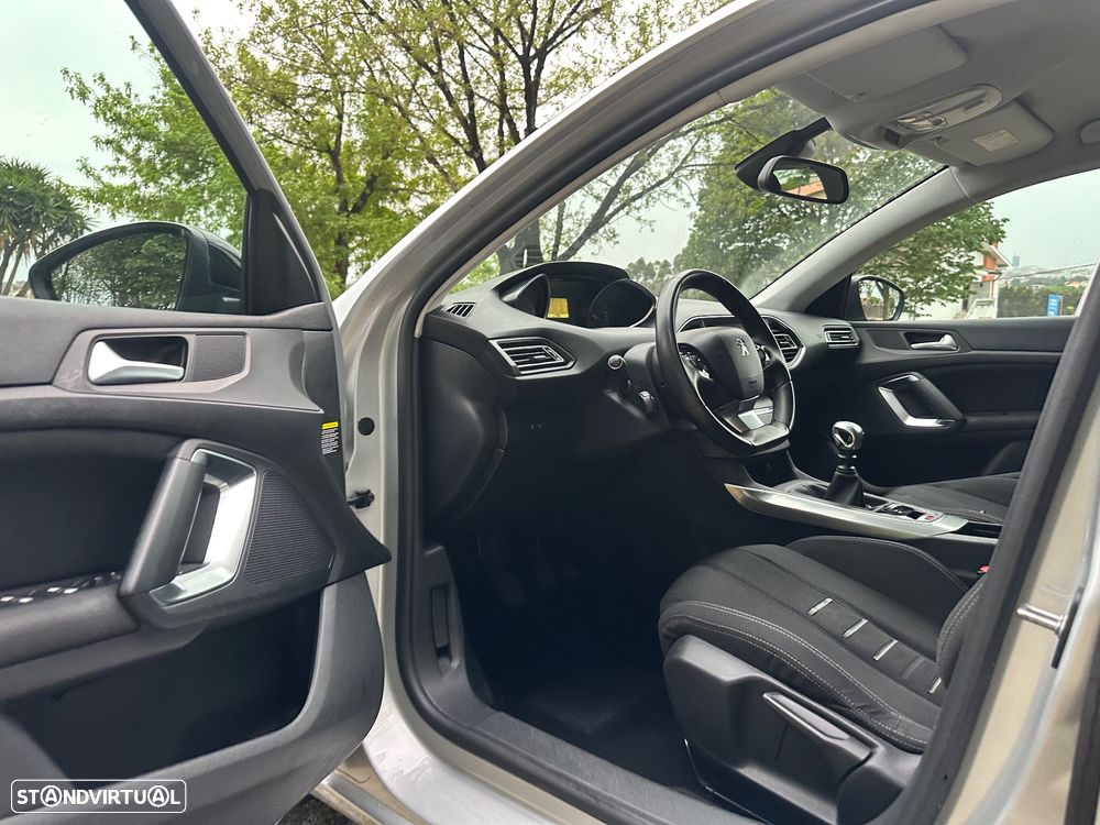 Peugeot 308 e-HDi FAP 115 Stop&Start Allure - 16