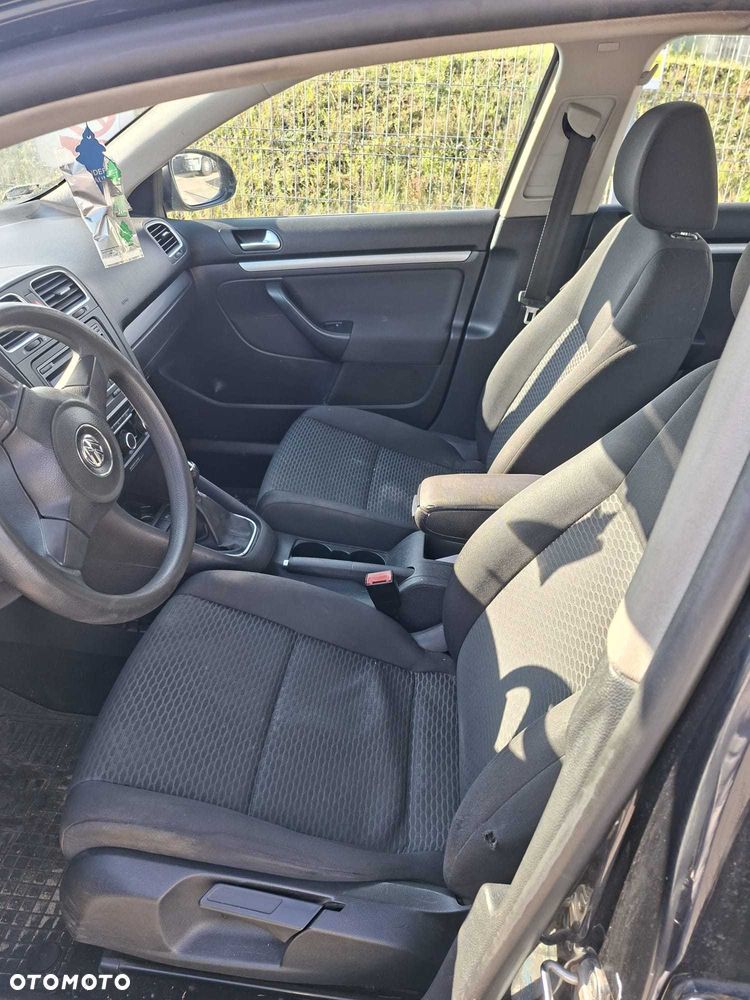 Volkswagen Golf - 3