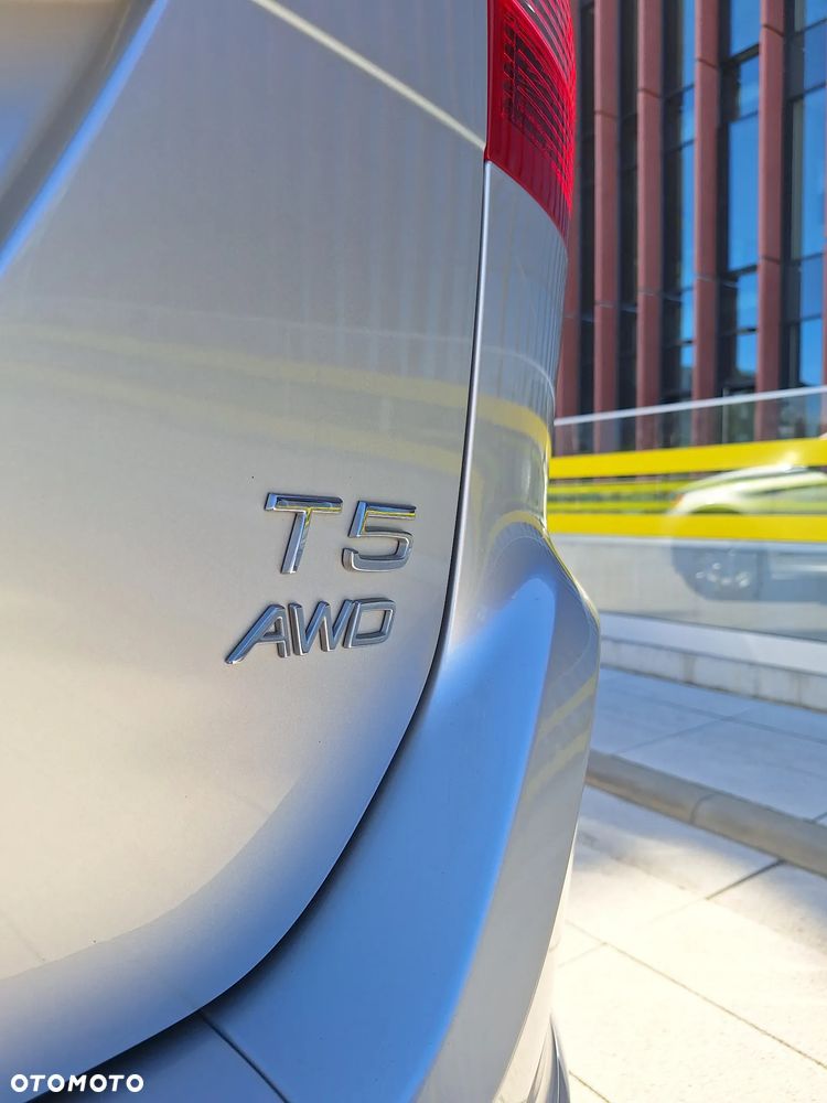 Volvo XC 60 T5 AWD Drive-E Summum - 9