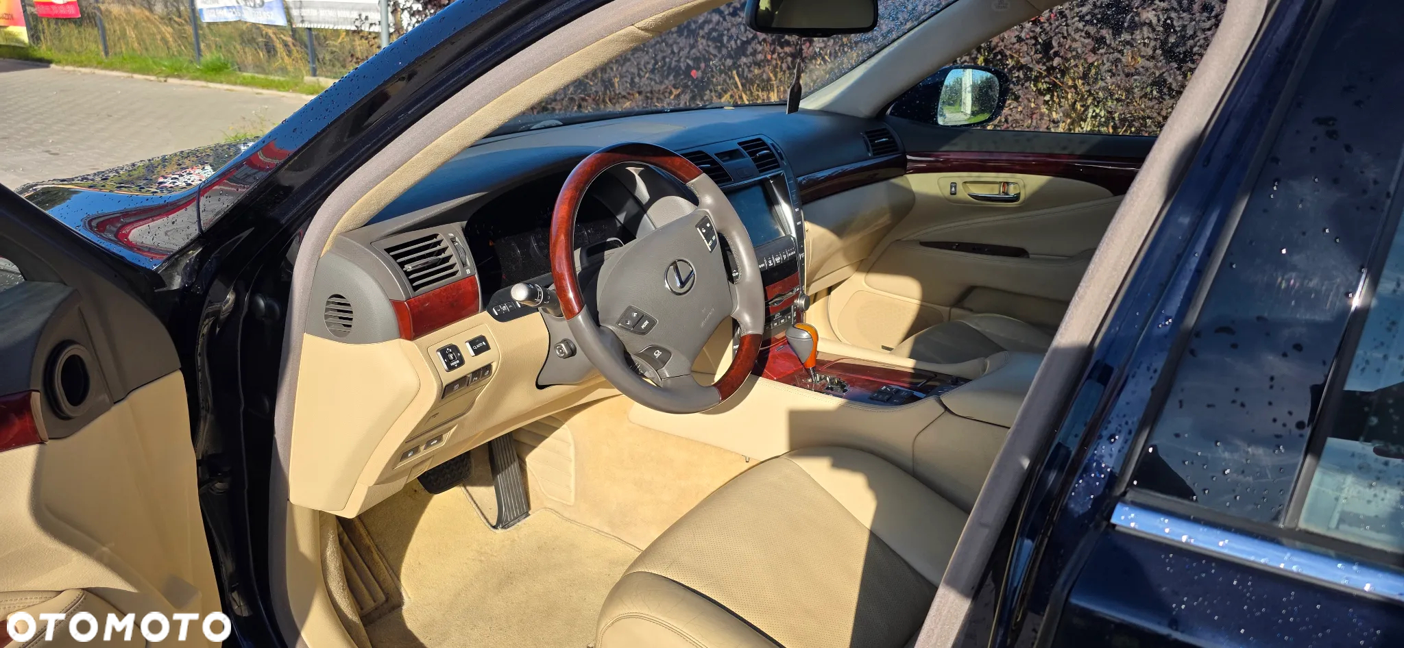 Lexus LS 460 - 11